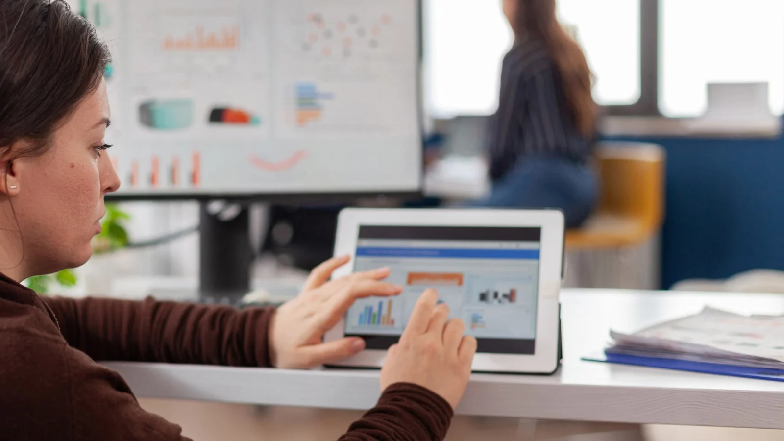 ibex Wave iX Wins 2024 Contact Center Technology Award